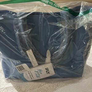 I Fly Weekender tote. New in packaging. Ice Blue.